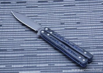  Benchmade Bali-Song Mini-Morpho Butterfly, Satin Finish Blade, D2 Tool Steel, Black G-10 Handle
