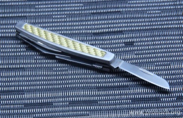    Camillus Yello-Jaket 4-blade Congress Pocket, Steel Handle with Carbon Fiber Accents