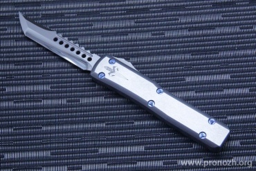      Microtech Ultratech Hellhound, Mirror Polish Blade, Two-Tone Double Vapor Blast Stainless Steel w/Ringed Blue Titanium Hardware