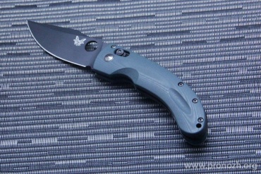   Benchmade Mini Onslaught, D2 Steel, BK1  Coating Blade, Black/Green G-10 Handle
