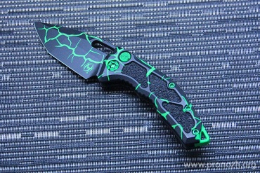    Heretic Knives Medusa Auto Recurve, UV Toxic Magma
