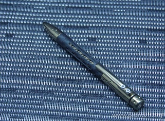Тактическая ручка Lion Steel Nyala, Carbon Fibre / Bronze Shine Titanium
