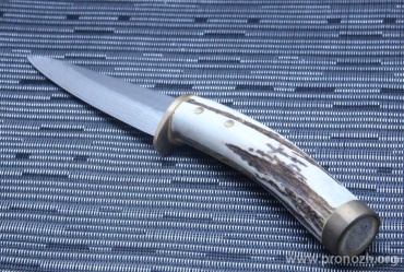   Maruyoshi Hunting K-73 Spear Point,  Hand Crafted by Saji Takeshi, Shirogami Core Forged with Nickel Damascus